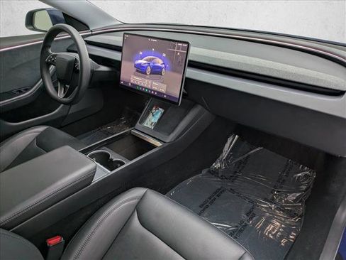 Used 2024 Tesla Model 3 Long Range image 19