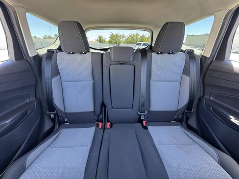 Used 2018 Ford Escape SE FWD image 36