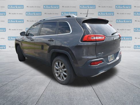 Used 2018 Jeep Cherokee Limited AWD/4WD image 14