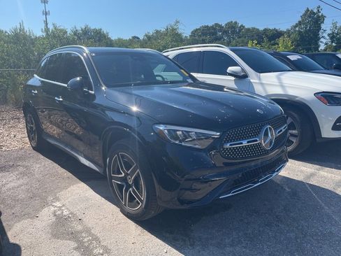 Used 2026 Mercedes-Benz GLC 300 image 4