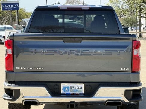 Used 2019 Chevrolet Silverado 1500 LTZ w/ LTZ Texas Edition image 5