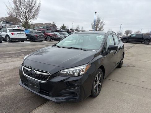 Used 2019 Subaru Impreza 2.0i Premium image 8