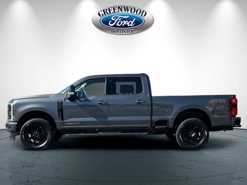 New 2026 Ford F350 Lariat w/ Black Appearance Package image 7