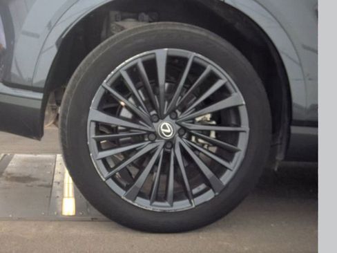 Used 2024 Lexus RX 350 Premium w/ Accessory Package (Z1) image 12