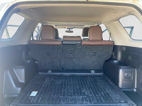 Used 2019 Toyota 4Runner Limited AWD/4WD image 15