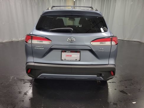 Used 2023 Toyota Corolla Cross LE AWD/4WD image 7