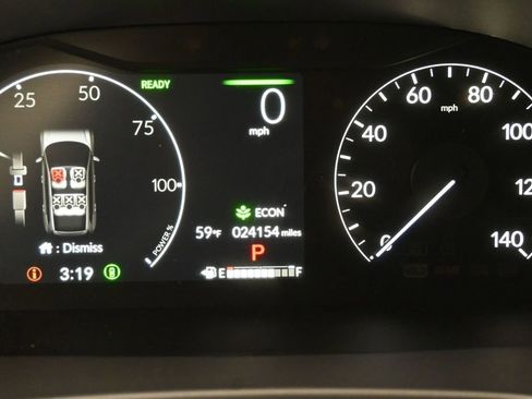 Used 2024 Honda CR-V Sport image 11