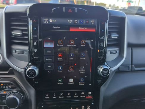 Used 2023 RAM 1500 Big Horn AWD/4WD image 22