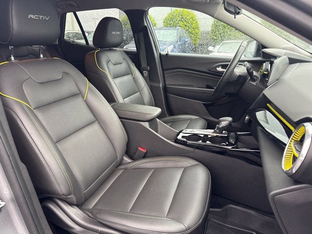 Used 2024 Chevrolet Trax ACTIV w/ Driver Confidence Package FWD image 27