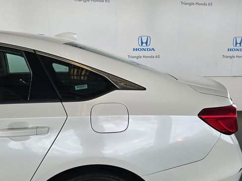 Used 2022 Honda Accord LX image 24