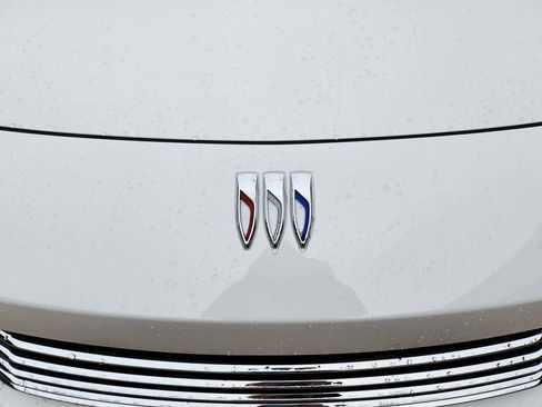 New 2026 Buick Envista Preferred FWD image 10