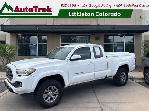 Used 2016 Toyota Tacoma SR5 w/ SR5 Appearance Package (SN) AWD/4WD image 1