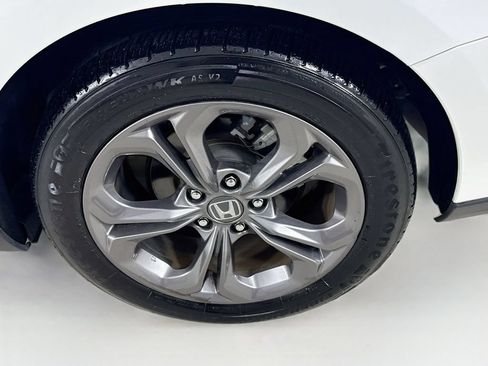Used 2023 Honda Accord EX image 41