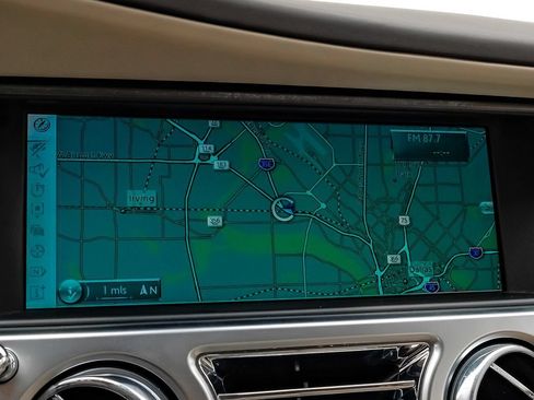 Used 2016 Rolls-Royce Wraith RWD image 15