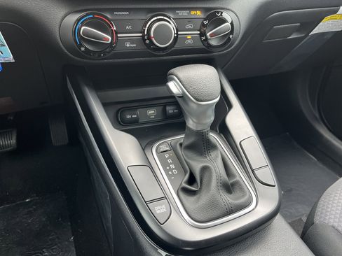 New 2025 Kia Soul LX image 10