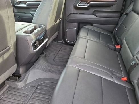 Used 2023 GMC Sierra 1500 SLT w/ SLT Premium Package AWD/4WD image 13