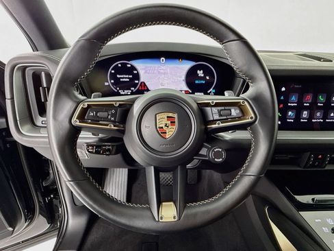 Certified 2024 Porsche Cayenne AWD/4WD image 15