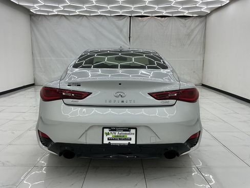 Used 2017 INFINITI Q60 3.0t w/ Premium Plus Package 3.0T AWD/4WD image 10