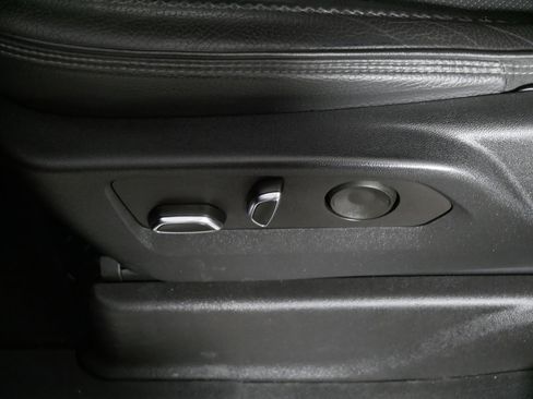 Used 2022 GMC Yukon Denali image 20