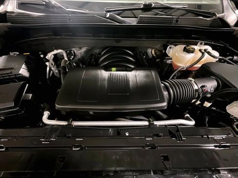 Used 2024 GMC Sierra 1500 SLT image 10