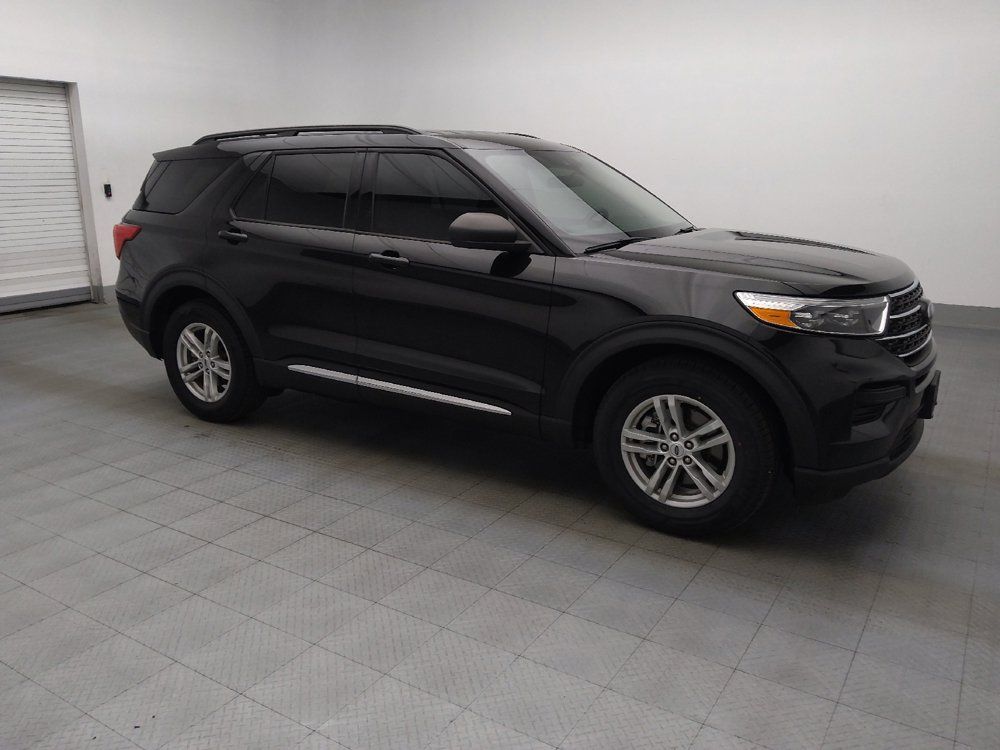 Used 2024 Ford Explorer XLT RWD image 11