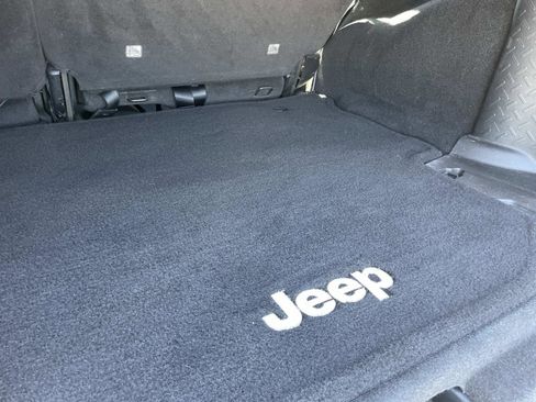Used 2012 Jeep Wrangler Unlimited Sport AWD/4WD image 8