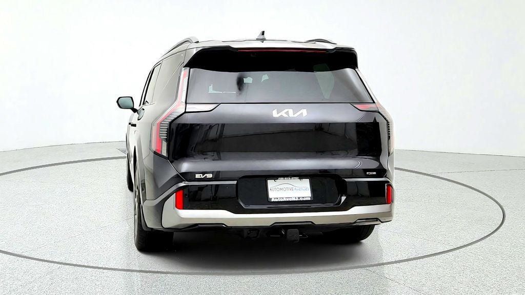 Used 2024 Kia EV9 GT-Line AWD/4WD image 6