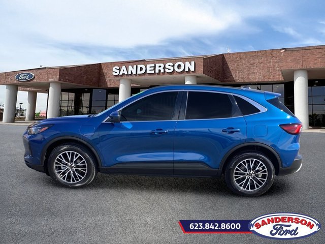 Certified 2023 Ford Escape SE w/ PHEV Premium Package FWD image 6