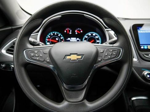 Used 2024 Chevrolet Malibu LT image 31