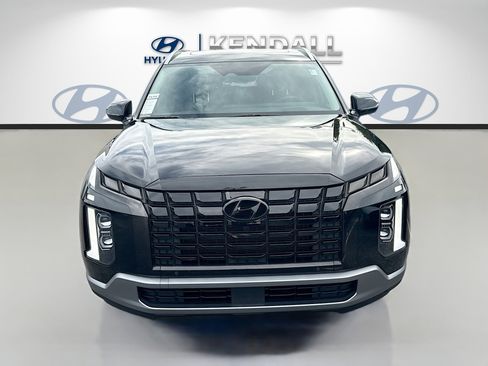 Used 2023 Hyundai Palisade Limited image 2