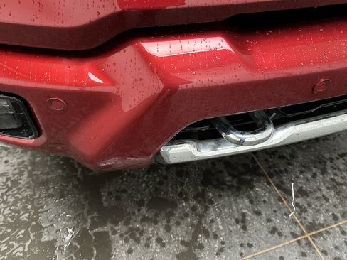 Used 2024 Chevrolet Silverado 3500 High Country w/ High Country Premium Package image 3