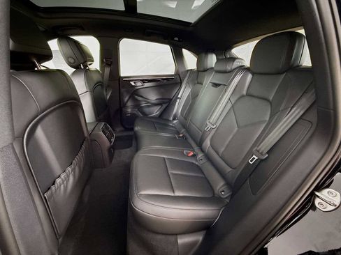 New 2026 Porsche Macan S image 17