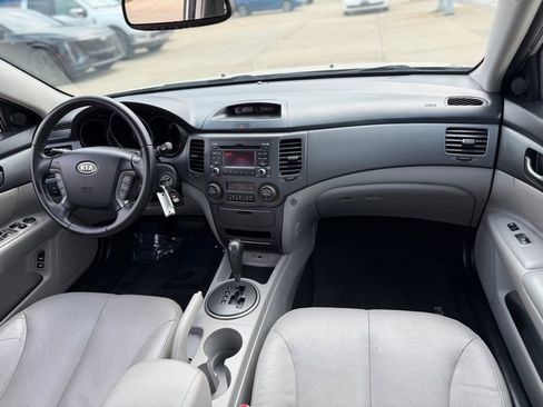 Used 2010 Kia Optima EX FWD image 10