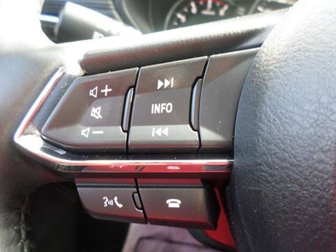 Used 2023 MAZDA CX-5 AWD 2.5 S w/ Premium Package image 16