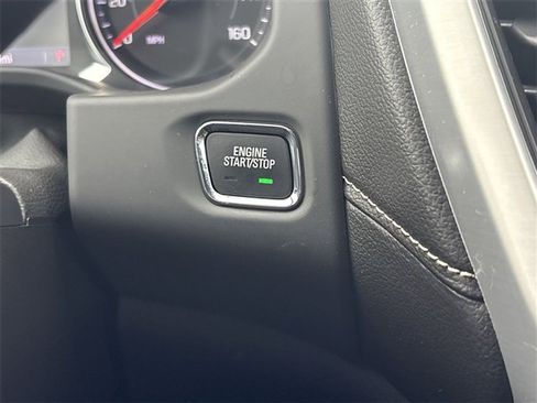 Used 2023 GMC Acadia SLE w/ Driver Convenience Package image 17