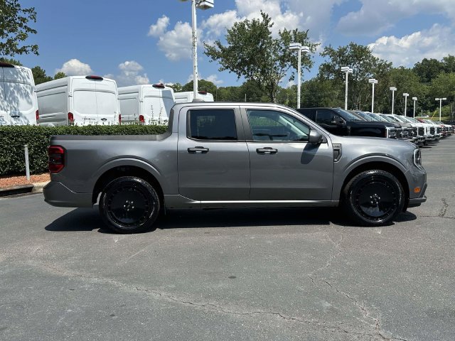 Used 2025 Ford Maverick Lobo AWD/4WD image 16
