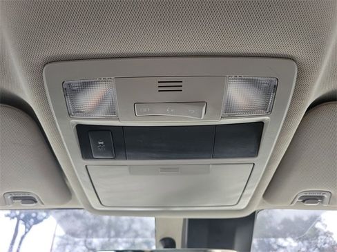 Used 2019 Toyota Tacoma SR image 30