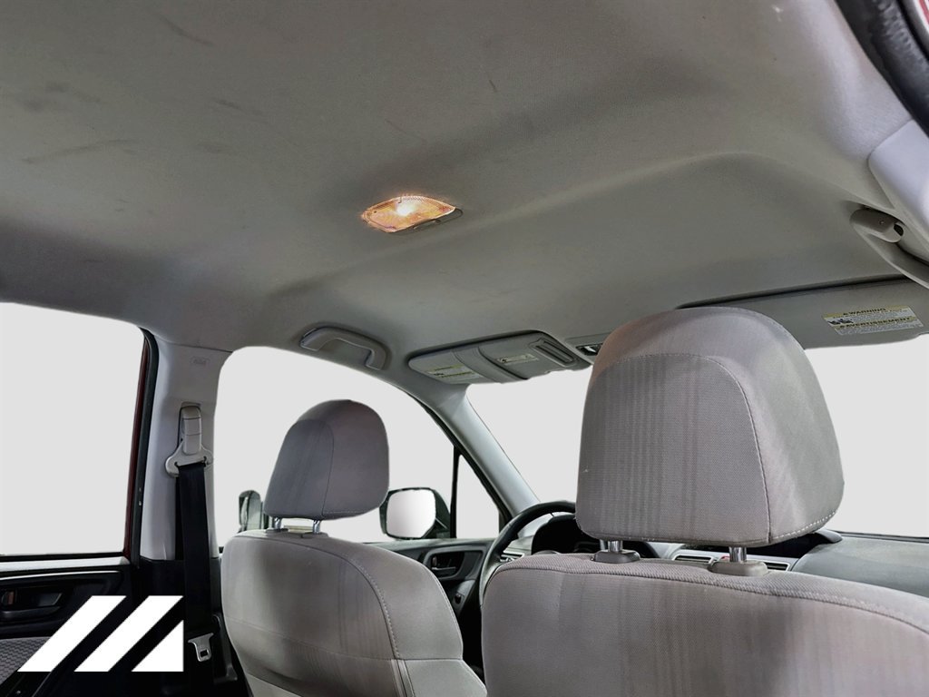 Used 2018 Subaru Forester 2.5i AWD/4WD image 25