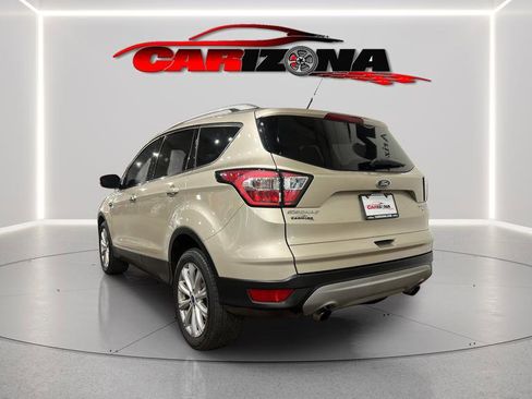 Used 2017 Ford Escape Titanium image 8