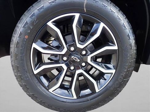 New 2026 Chevrolet TrailBlazer ACTIV w/ Convenience Package AWD/4WD image 7