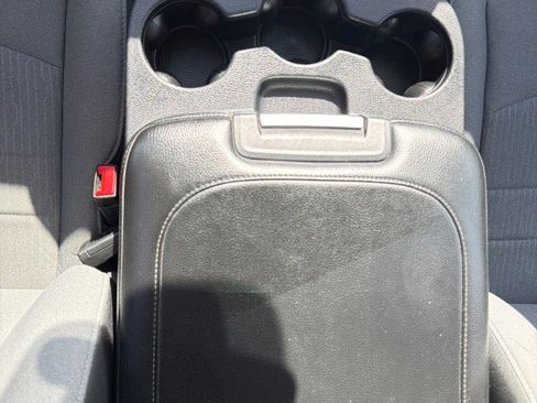 Used 2024 RAM 1500 Classic SLT image 18