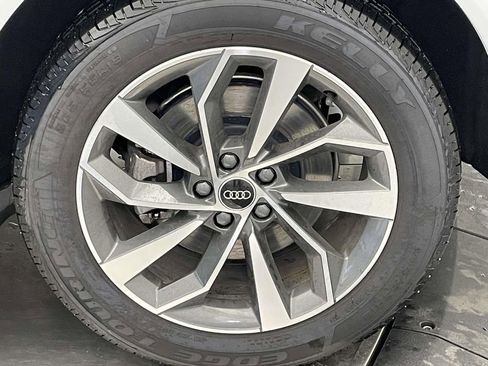Used 2022 Audi Q5 2.0T Premium Plus image 12