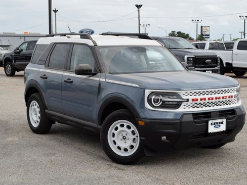 New 2025 Ford Bronco Sport Heritage w/ Convenience Package image 3