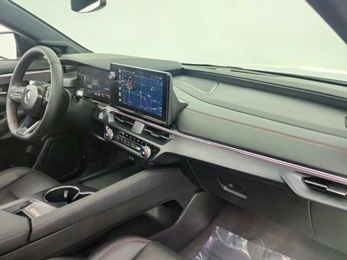 Used 2024 Acura ZDX A-Spec image 22