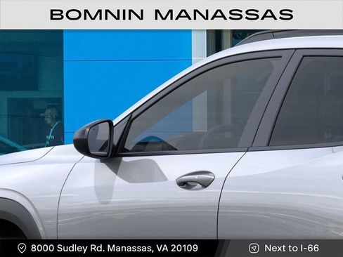 New 2026 Chevrolet Trax RS w/ Sunroof Package image 12