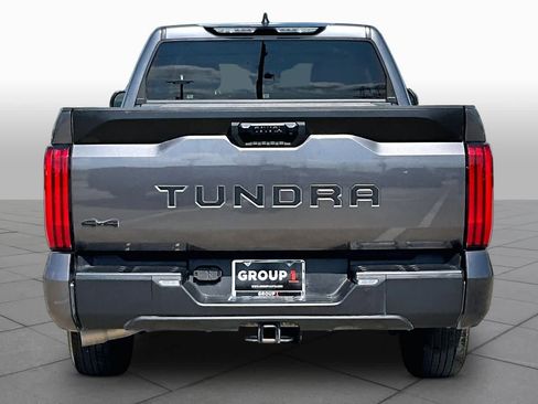 Used 2022 Toyota Tundra SR5 AWD/4WD image 5
