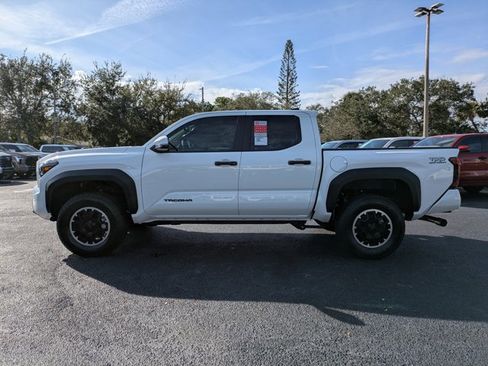 New 2025 Toyota Tacoma TRD Off-Road image 7