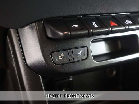 Used 2019 Chevrolet Colorado Z71 image 4