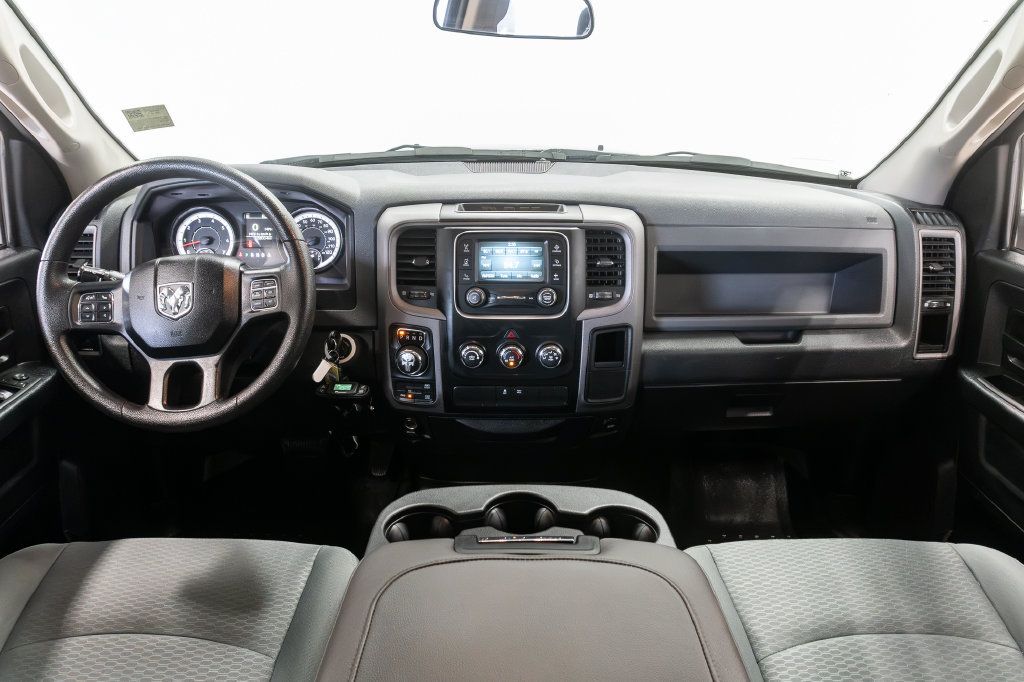 Used 2017 RAM 1500 Express w/ Express Value Package AWD/4WD image 22