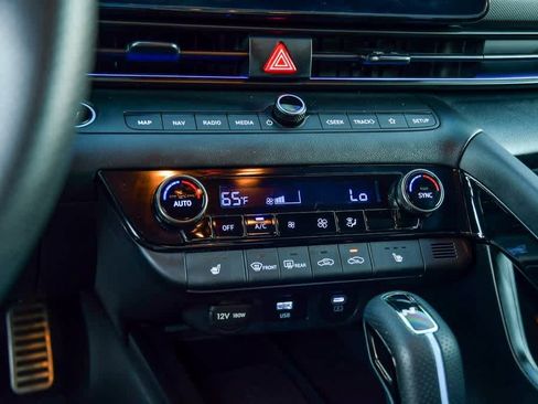 Used 2025 Hyundai Elantra N image 25